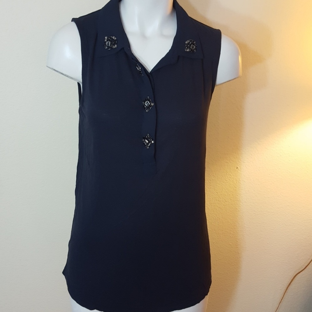 2 Loft and Justbe bundle shirts